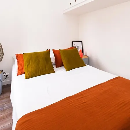 De Vauban, Au Pied De Notre Dame De La Garde - T3 Climatise Appartement Marseilles